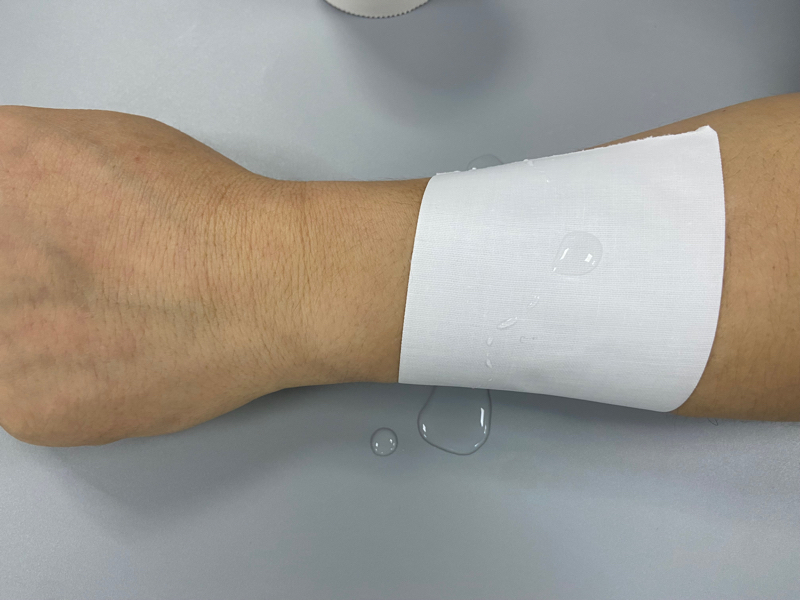 شريط طبي مقاوم للماء